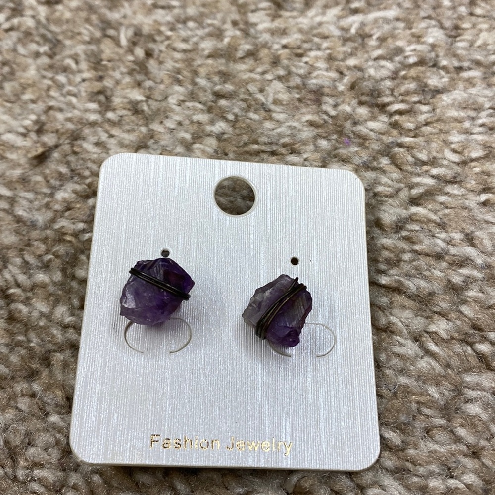 Stone Stud Earring